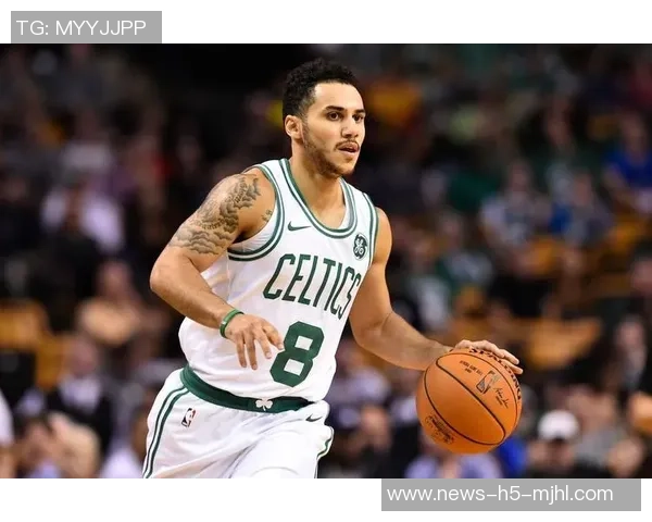 奇兵萨隆替补出战22分钟狂砍21分三分球命中率高达833