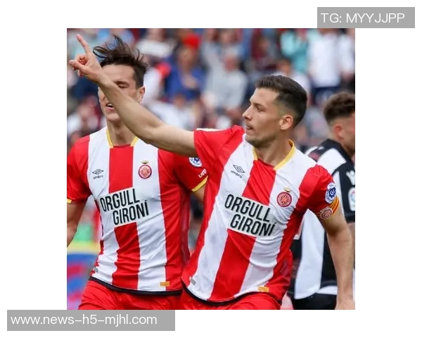 特尔施特根身披赫罗纳22号球衣期待对阵赫塔费的首场亮相 特尔施特根身披赫罗纳22号球衣期待对阵赫塔费的首场亮相